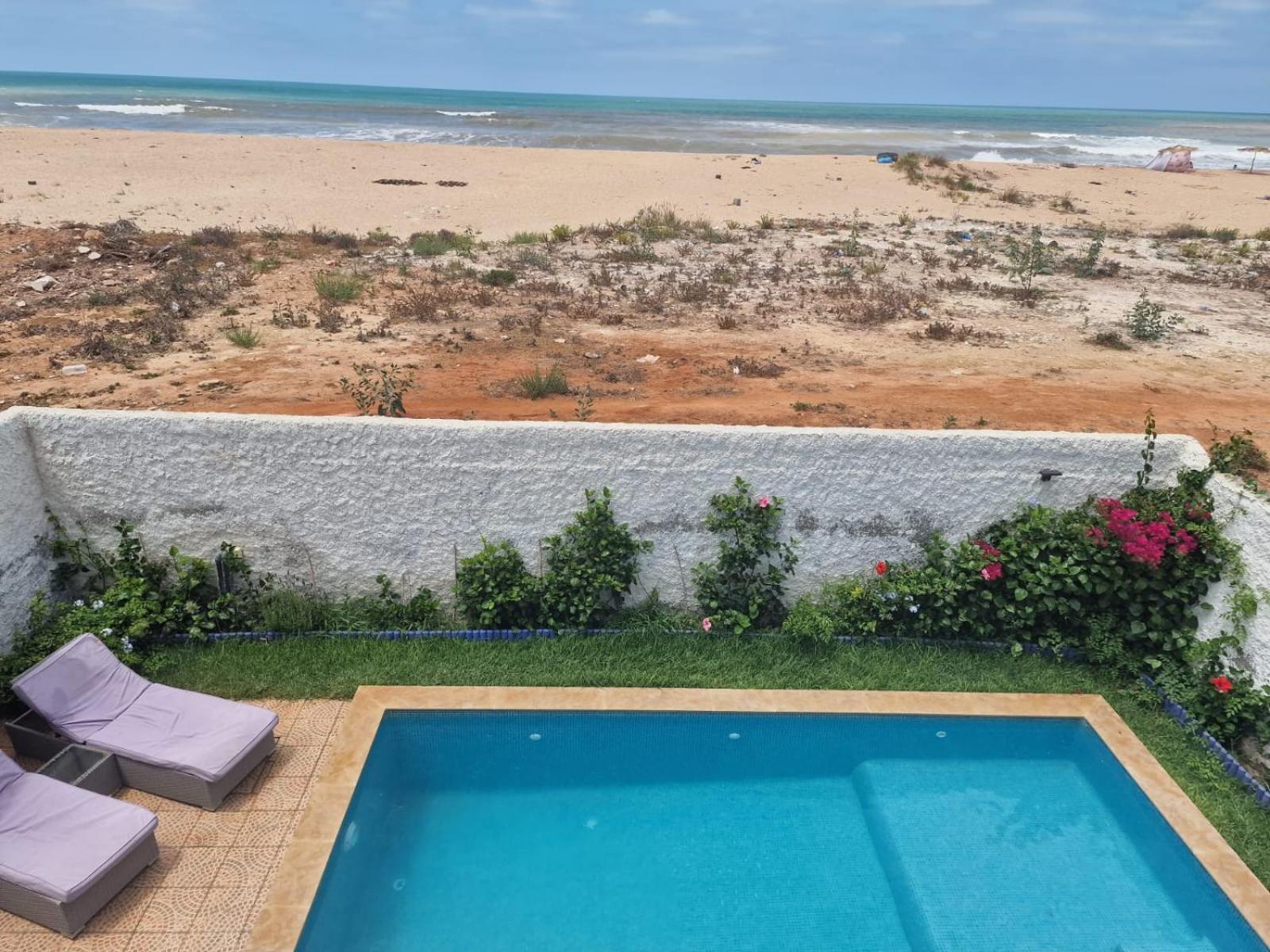 La Petite Villa Avec Piscine Pieds Dans L'Eau Сиди Рахал Екстериор снимка